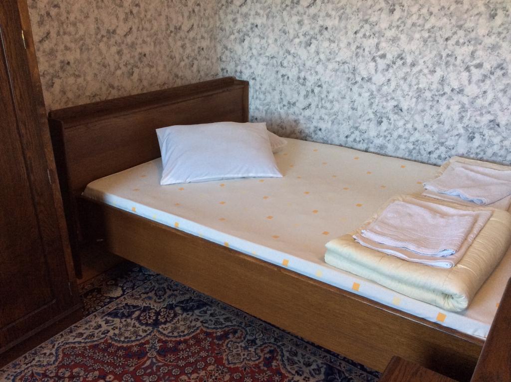 National Hotel روس الغرفة الصورة