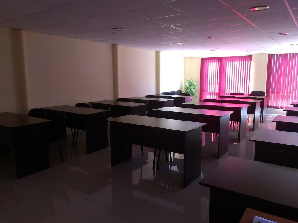 National Hotel روس المظهر الخارجي الصورة